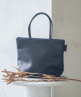 [M167]【保存袋あり】MORMYRUS(モルミルス)  LEATHER TOTE レザートート