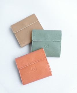 ◇【国内正規販売店】[54232310441]IL BISONTE(イルビゾンテ) ウォレット