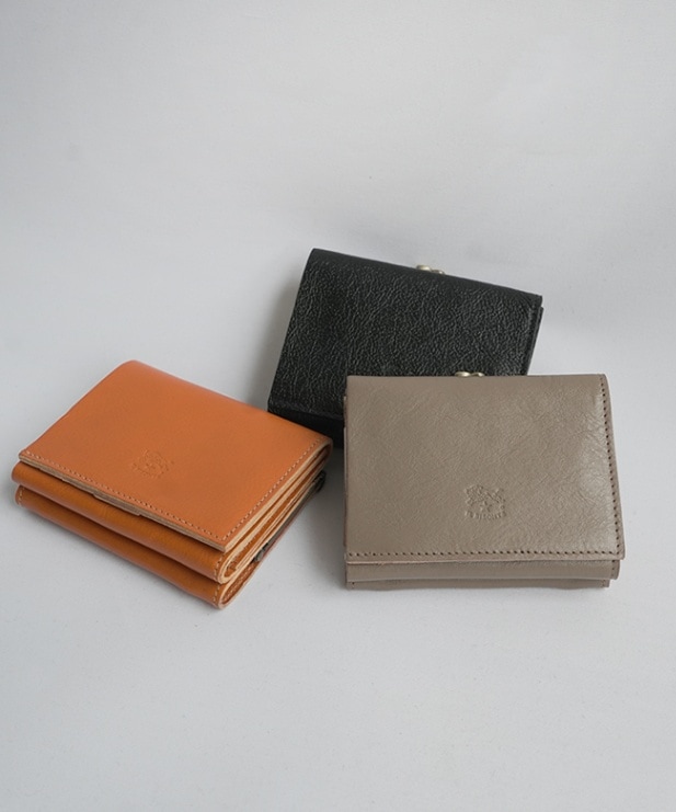 ◇【国内正規販売店】[54212304340]IL BISONTE(イルビゾンテ)トリフォルドウォレット