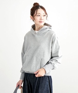 【SALE 50%OFF】◇SOLAMONAT(ソラモナ) ふわりと裏毛ヴィンテージパーカー トップス トレーナー プルオーバー 上 綿100 コットン100 レディース 杢 メランジ サイドリブ フード付き【日本製】 セール [SMA-FW-VINPK]