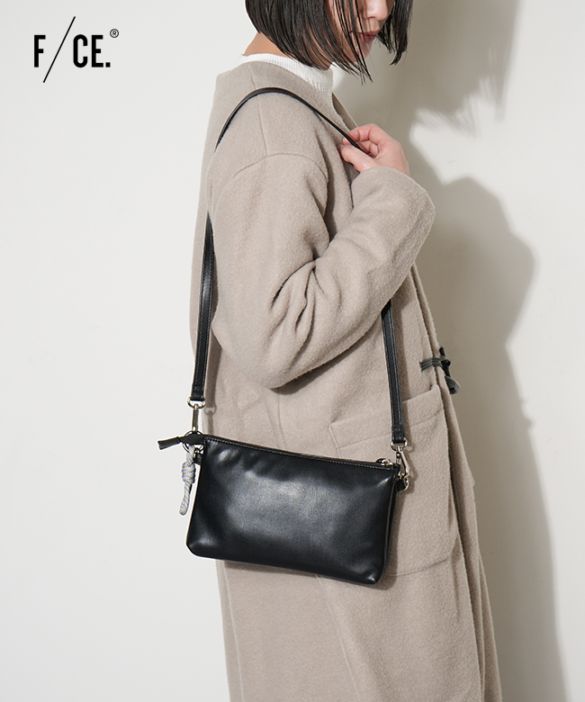 ◇【訳あり/50%OFF】[FLE34251B0003]【ショルダー紐・カラビナチャーム付属】F/CE.(エフシーイー)TECH LEATHER MINI CLUTCH SHOULDER / エフシーイー テックレザーミニクラッチショルダー
