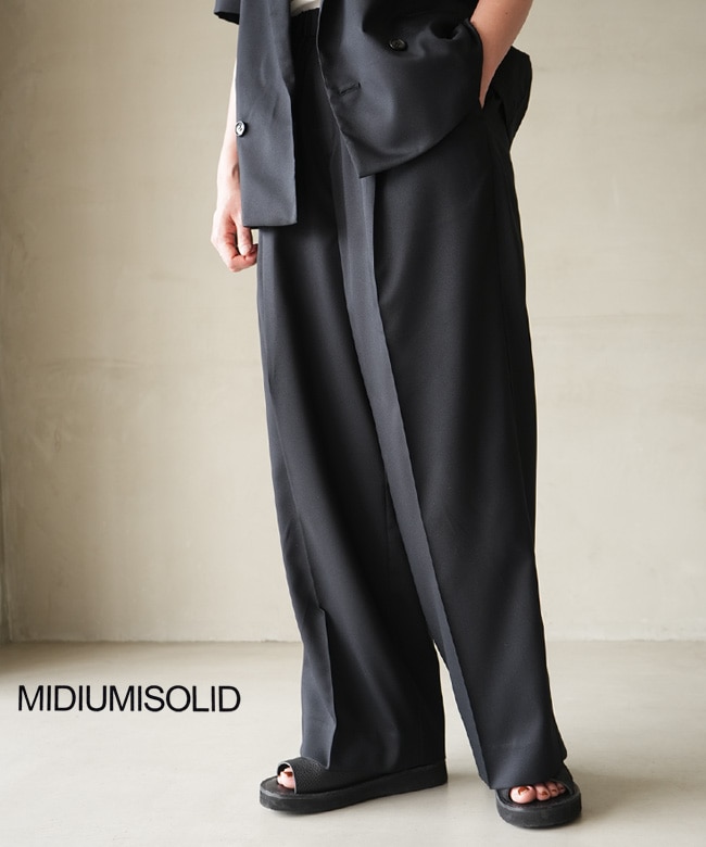 MIDIUMISOLID(ミディウミソリッド)straight easy slacks ストレート