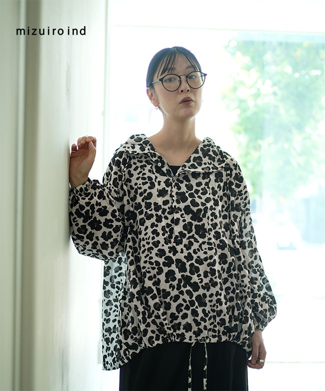 mizuiro ind(ミズイロインド) animal print hood P/O アニマル