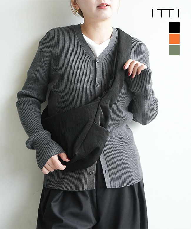 ギャランティーカード付属】 ITTI(イッチ) ANNIE PUFFER MINI MOON BAG