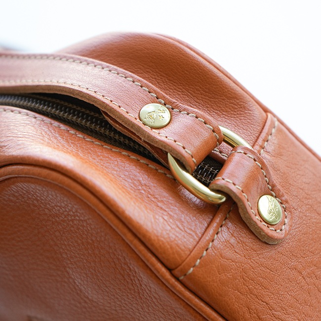 ◇【国内正規販売店】[54162-3-05311]IL BISONTE(イルビゾンテ