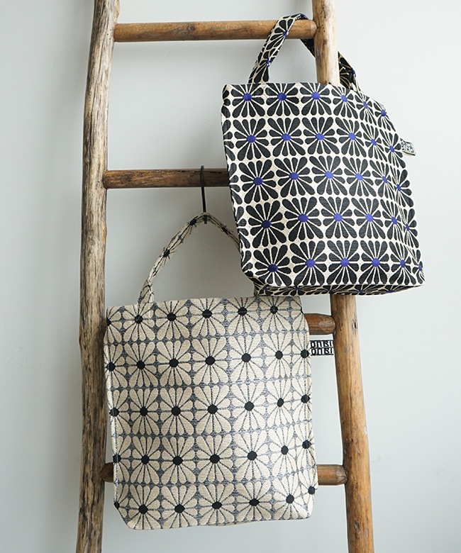 BINDU(ビンドゥ)CUP FLOWER JACQUAARD REVERSE TOTE カップフラワー