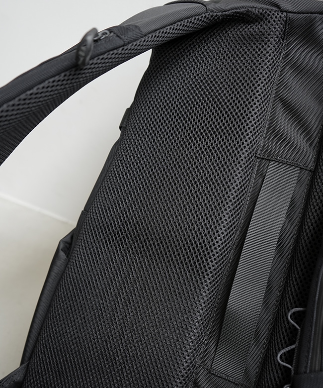 CMF2401-AC16]CMF/COMFY OUTOOR GARMNT(シーエムエフ/コンフィー