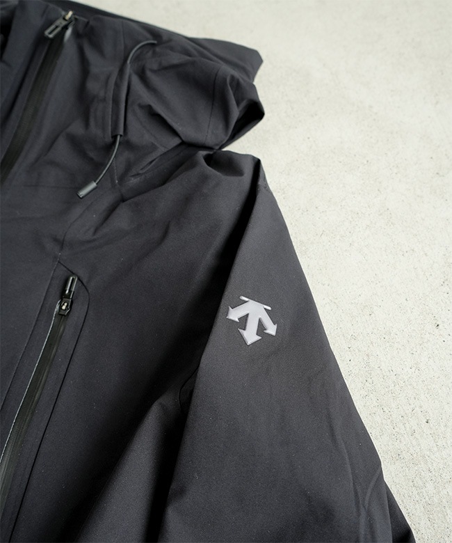 DESCENTE ALLTERRAIN(デサントオルテライン) HARD SHELL JACKET 