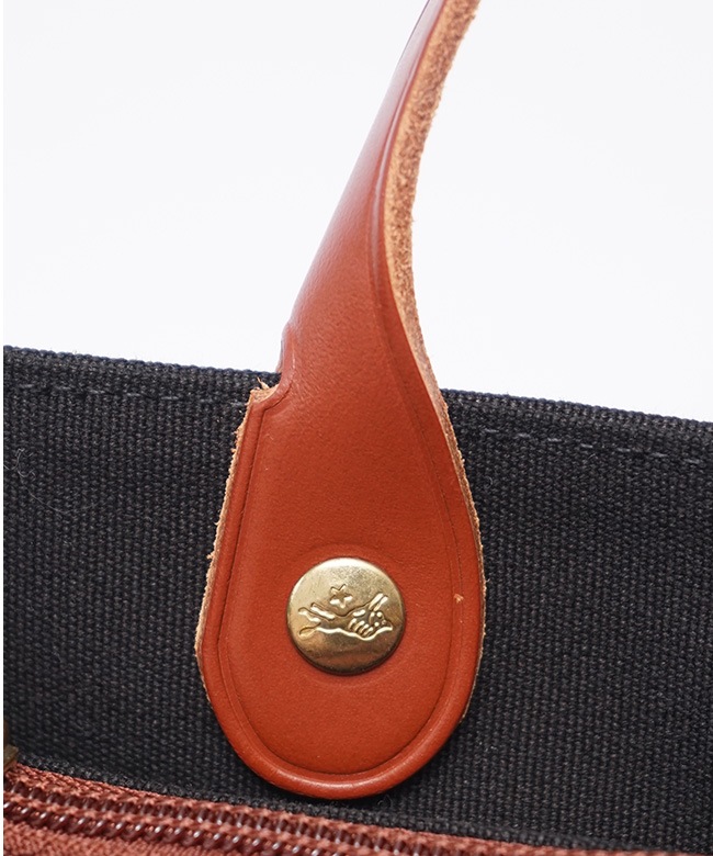 IL BISONTE イルビゾンテ 赤いキャンバス トートバッグ レザー持ち手