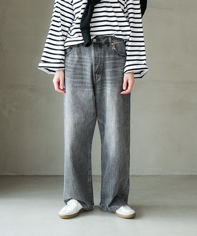 SOLAMONAT ソラモナ　デニム　未使用　定価19,800円 ◇[b1038-1]SOLAMONAT(ソラモナ)5Pルーズストレートイージーデニム