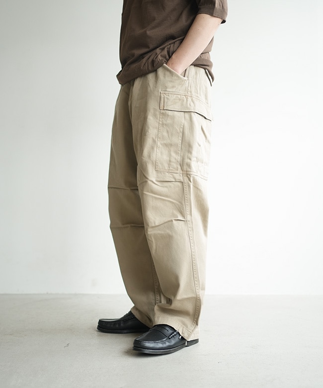 gold(ゴールド)SELVEDGE WEAPON EASY CARGO PANTS セルビッジウエポン gold(ゴールド)SELVEDGE WEAPON EASY CARGO PANTS セルビッジウエポン