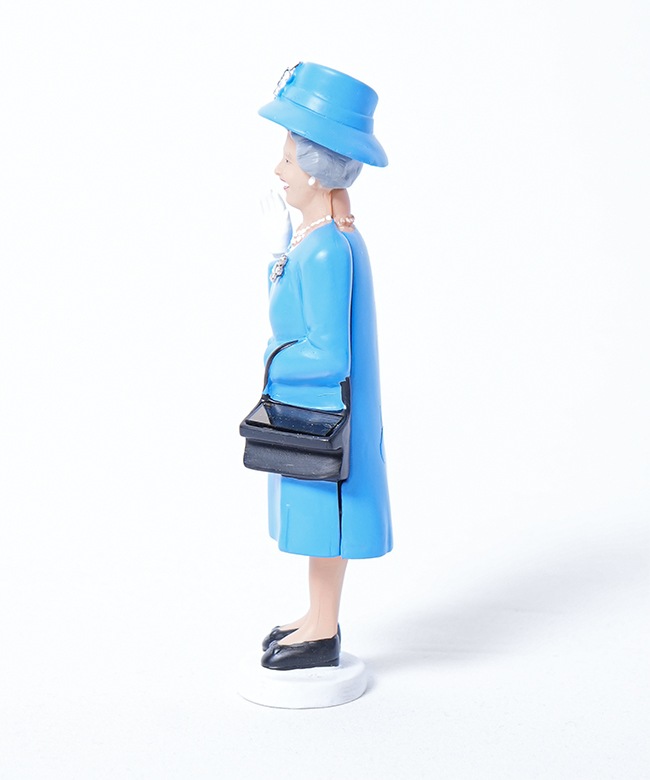 【楽天市場】KIKKERLAND Solar Queen Derby Edition ソーラークイーン　 ダービーブルー【楽ギフ_包装】【楽ギフ_メッセ】 (-): plywood zakka（インテリア雑貨） エリザベス女王 ソーラークイーン　フィギュア　ブルー