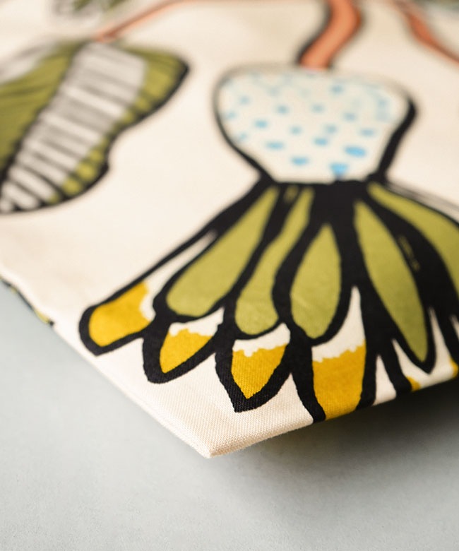 マリメッコ　新品　Tiara ティアラ　トートバッグ 43×44cm 国内正規販売店】[52259474584] marimekko(マリメッコ) Tiara