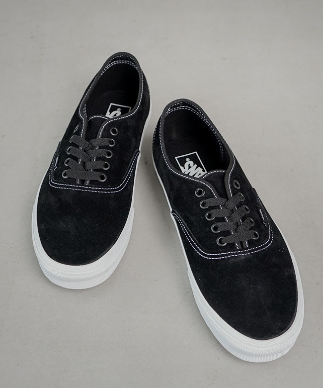 VN0A2Z3ZBM8]VANS(バンズ/ヴァンズ) オーセンティック ピッグスエード