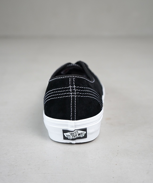 VN0A2Z3ZBM8]VANS(バンズ/ヴァンズ) オーセンティック ピッグスエード