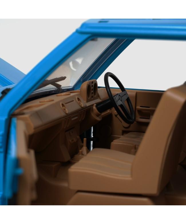 Almost Real 1/18 レンジローバー 1970 トスカーナブルー Almost Real Land Rover Range Rover 1970 Tuscan Blue 1/18