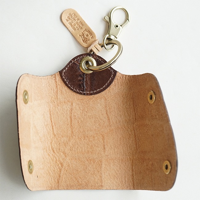 ◇【国内正規販売店】[5432409350] IL BISONTE(イルビゾンテ)キー