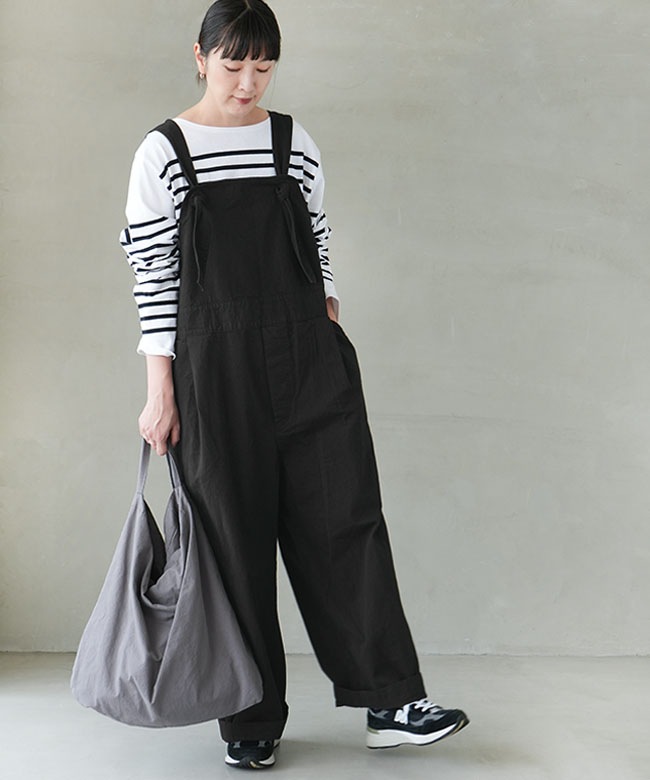 Veritecoeur サロペット　オーバーオール　黒 Véritécoeur ヴェリテクール オーバーオール Veritecoeur ヴェリテ