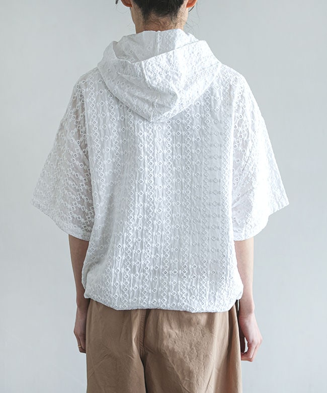SALE 30%OFF】◇SOLAMONAT LARME(ソラモナラーム) 刺繍レースフーディ