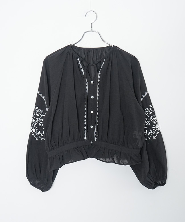 THE SHINZONE(ザ・シンゾーン)EMBROIDERED BLOUSE エンブロイダード