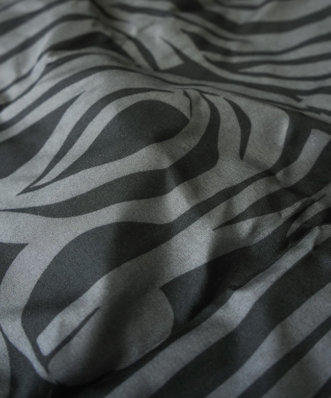SALE 50%OFF】【国内正規販売店】 marimekko(マリメッコ)Jokuraita