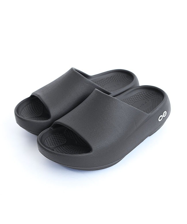 ◇【国内正規販売店】 OOFOS(ウーフォス) OOahh PLUS ウーアープラス