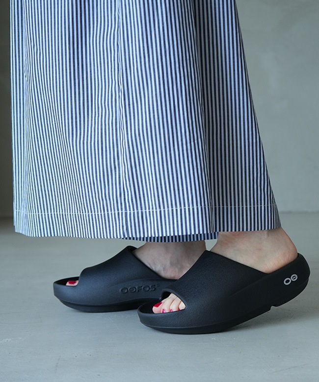 ◇【国内正規販売店】 OOFOS(ウーフォス) OOahh PLUS ウーアープラス