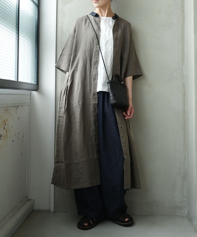 blue willow(ブルーウィロー) 別注 リネン平織り衿配色タック