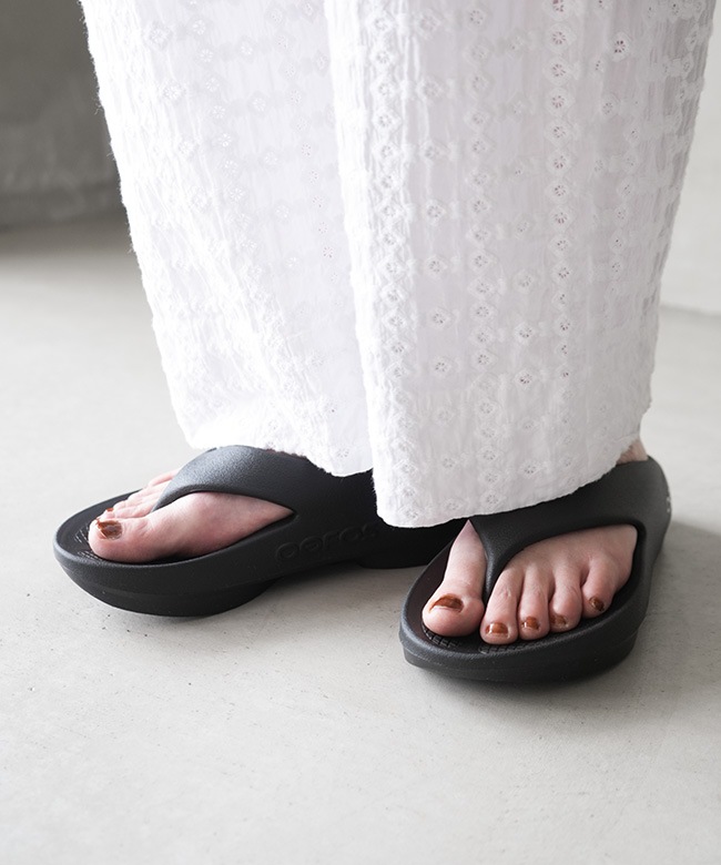 ◇【国内正規販売店】 OOFOS(ウーフォス) OOriginal PLUS ウー