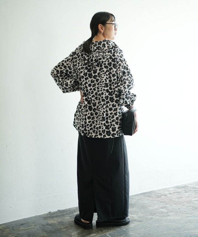 mizuiro ind(ミズイロインド) animal print hood P/O アニマル