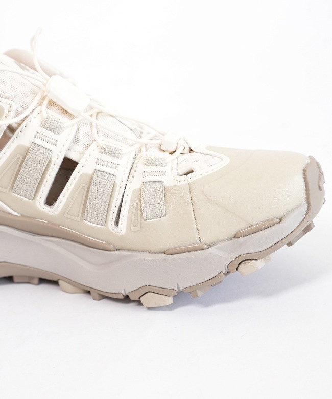新品タグ付き　ノースフェイス　スニーカー　25cm ユニセックス　防水　軽量 ◇[NF02440]THE NORTH FACE(ザ・ノース・フェイス) ベクティブ