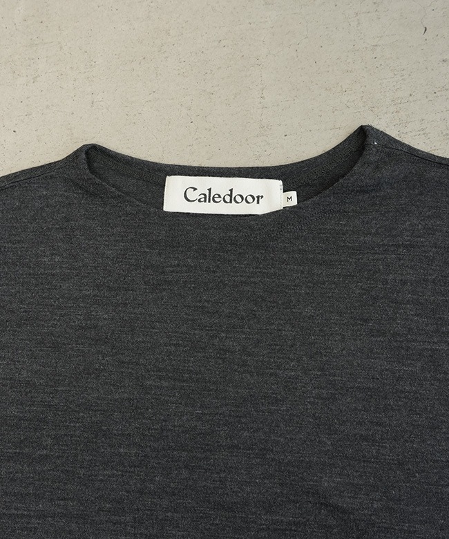 Caledoor(カレドアー) Merino Wool Long-Sleeve T-shirt メリノウール Caledoor(カレドアー) Merino Wool Long-Sleeve T-shirt メリノウール