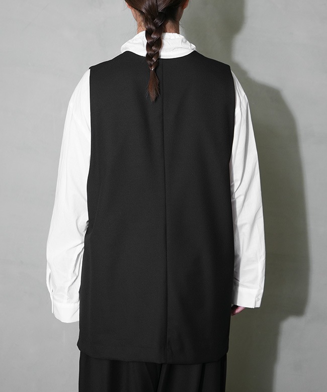 3-230108]mizuiro ind(ミズイロインド) deep V neck wide vest