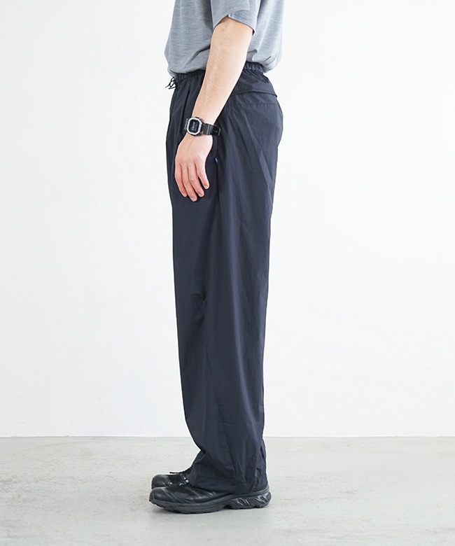 パンツ Caledoor LIGHTWEIGHT PACKABLE TROUSERS Caledoor カレドアー｜Lightweight Packable Trouser チャコール