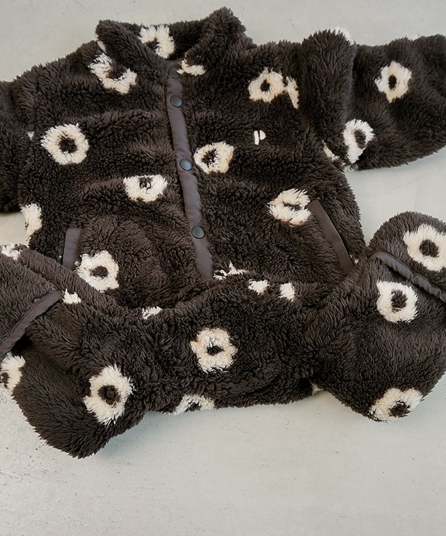 【Anubis】BEAUFORT36＆フード＆インナー＆ブラシ＆ワックス AMBIDEX Store △〇lasew フリルカラーブラウス(F ベージュ