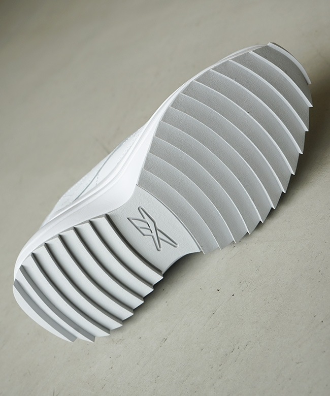 邦楽 Re:ERA 100025714] Reebok(リーボック) クラシックレザー スペシャル