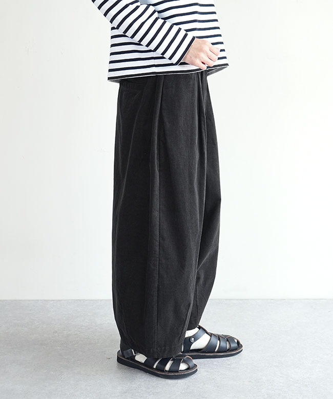 blue willow(ブルーウィロー) 細コーデュロイバルーンパンツ ボトムス