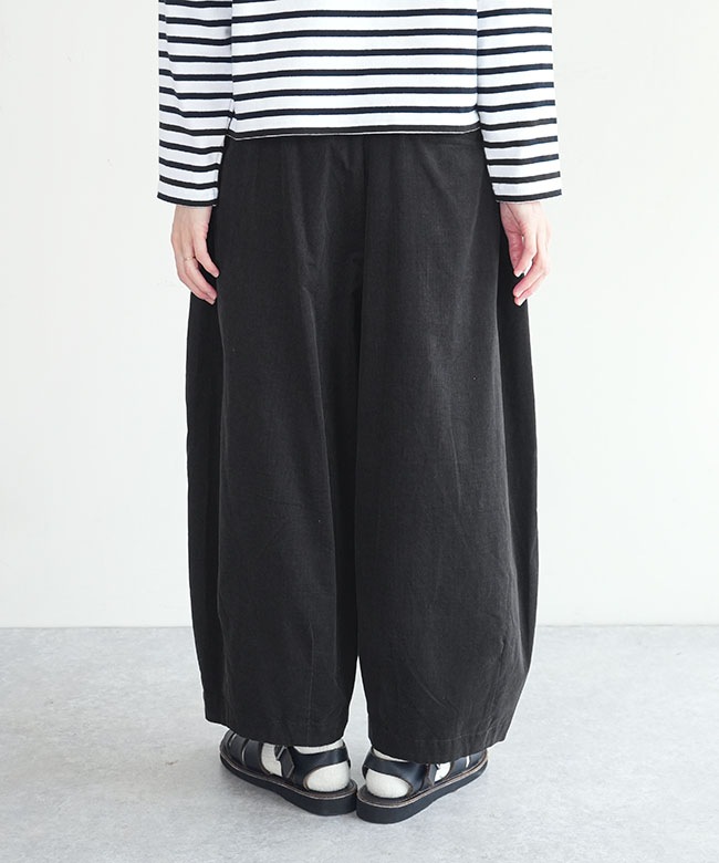 blue willow(ブルーウィロー) 細コーデュロイバルーンパンツ ボトムス