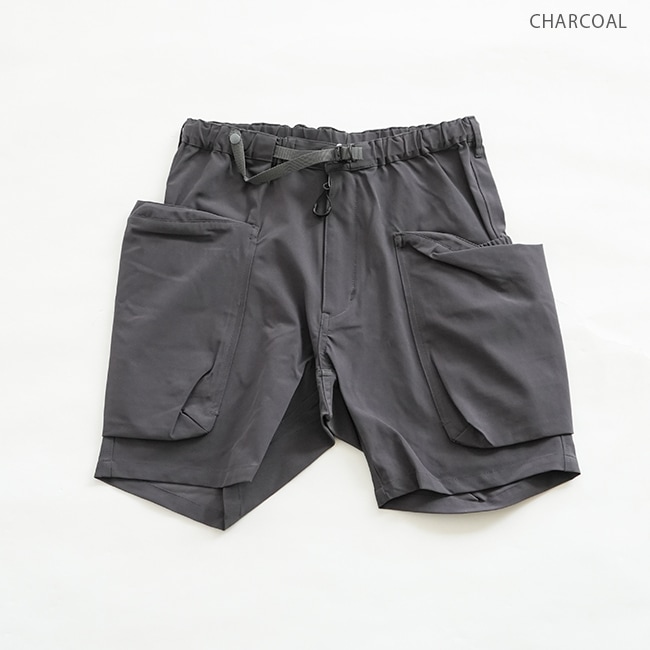 シーエムエフアウトドアガーメント ( COMFY OUTDOOR GARMENT