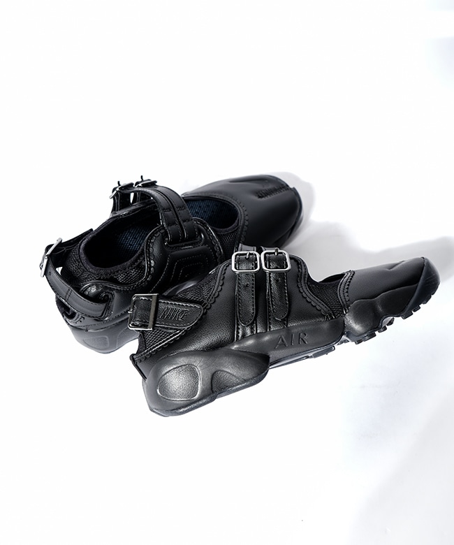 ◇[IB8881]【花アクセサリー付属】NIKE(ナイキ) ナイキ エア リフト