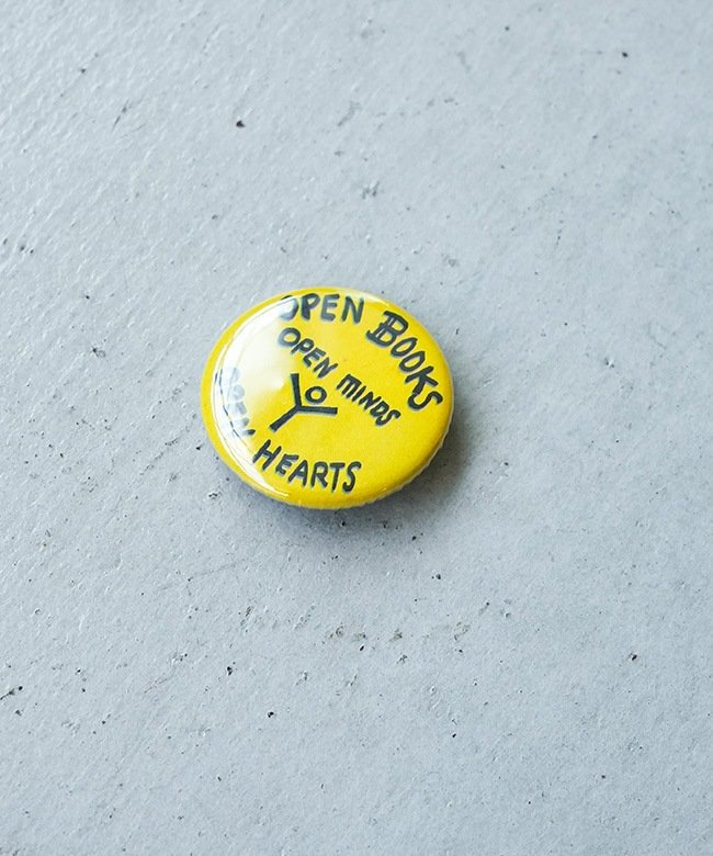 cl-pinback]City Lights Book Store(シティライツ ブックストア) ロゴ