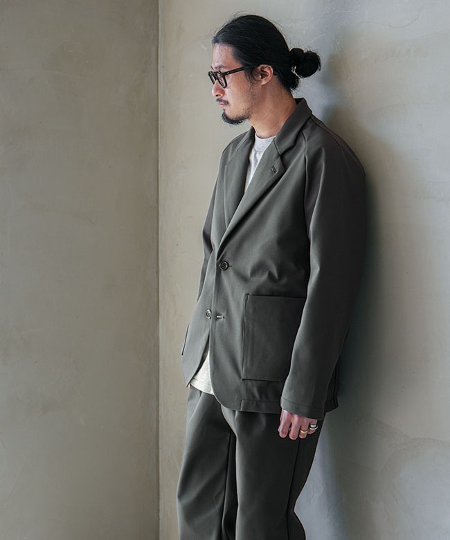 Curly&Co.(カーリー) SOLID DOUBLE-KNIT RAGLAN SLEEVE JACKET