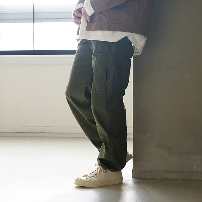 タグ付 BEARDSLEY カットジャガードサルエルパンツ グリーン BEARDSLEY（ビアズリー）の「《ビアズリー》カットジャガードサルエル