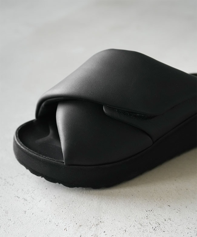 1030562]BIRKENSTOCK(ビルケンシュトック) Theda Cross Strap テダ