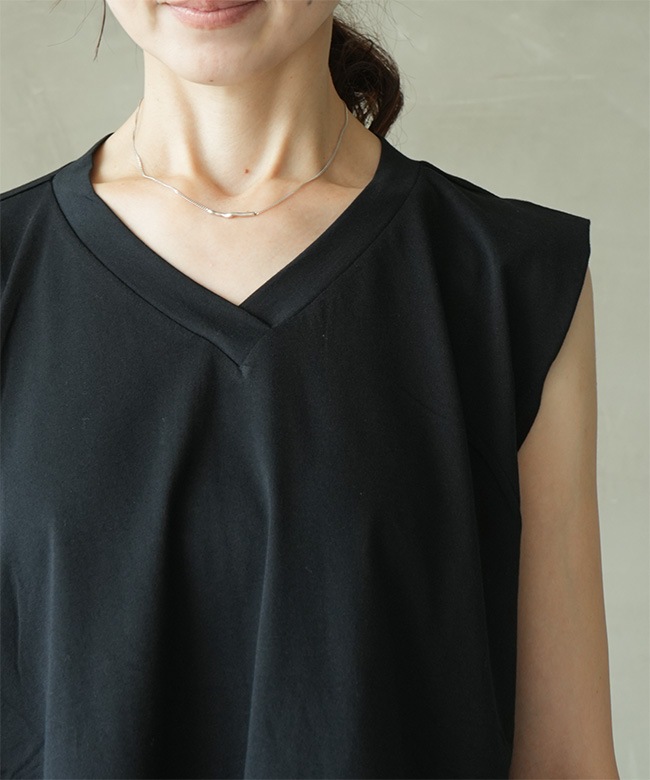 SALE 30%OFF】mizuiro ind(ミズイロインド)V neck asymmetry N/S P/O V