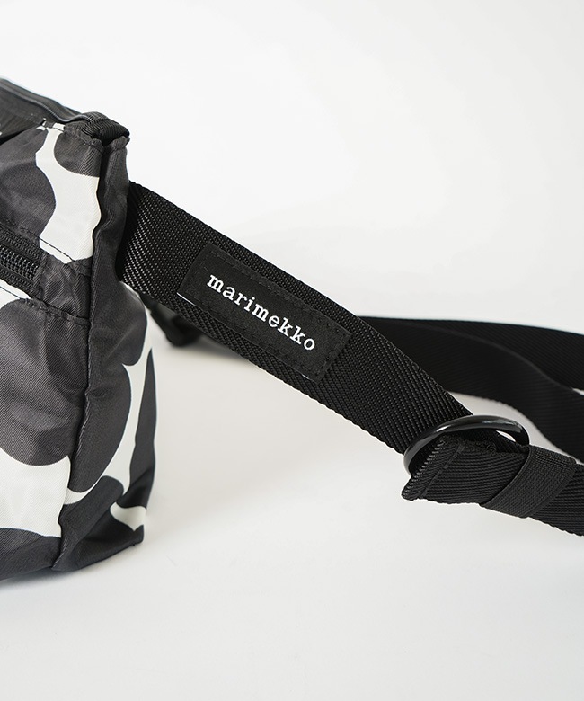 国内正規販売店】marimekko(マリメッコ) Neat Crossbody Unikko S