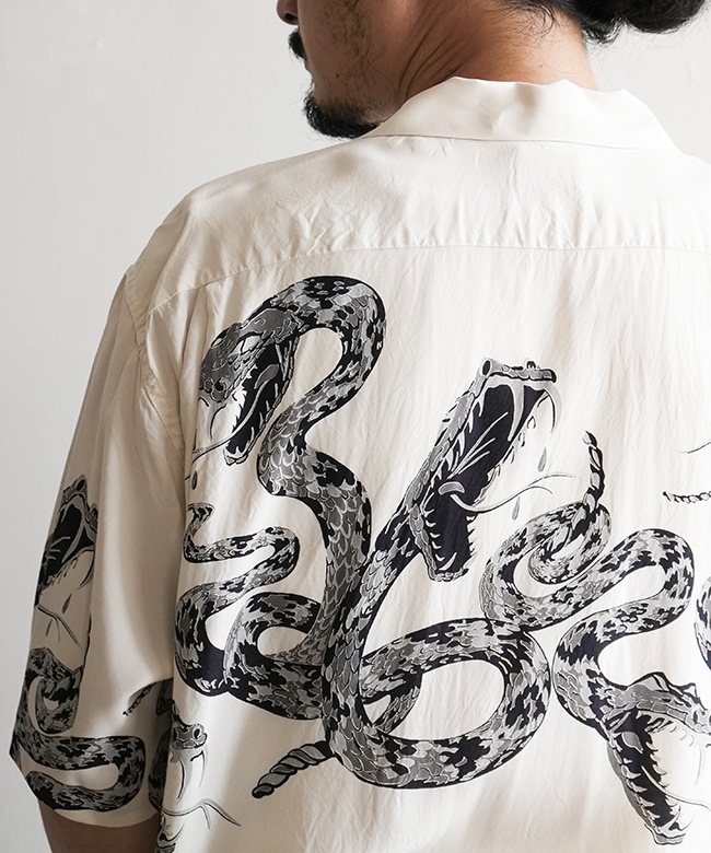 GL39440]gold(ゴールド) “MONOTONE RATTLE SNAKE” OPEN SHIRT