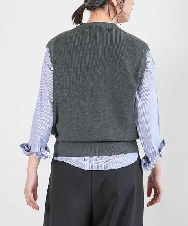 ★専用★THE SHINZONE コットンスラブニットベスト THE SHINZONE（ザ シンゾーン）の「COTTON SLUB KNIT / SHINZONE