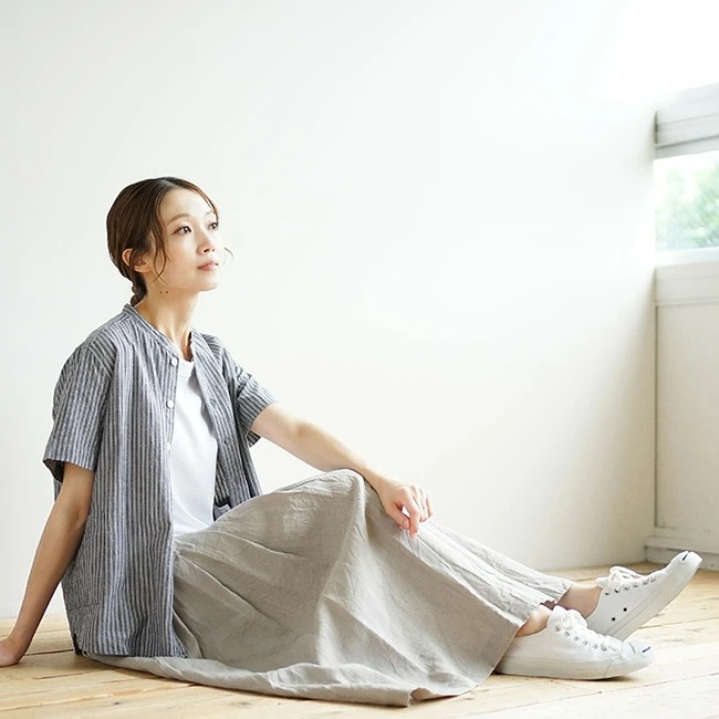 極美品 イナ ina リネン100ウエスト紐タックロングスカート 日本製 リボン 135128] ina(イナ)リネンウエスト紐タック ロングスカート