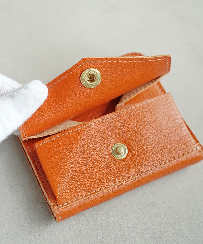 ◇【国内正規販売店】[54242309141]IL BISONTE(イルビゾンテ) 2024